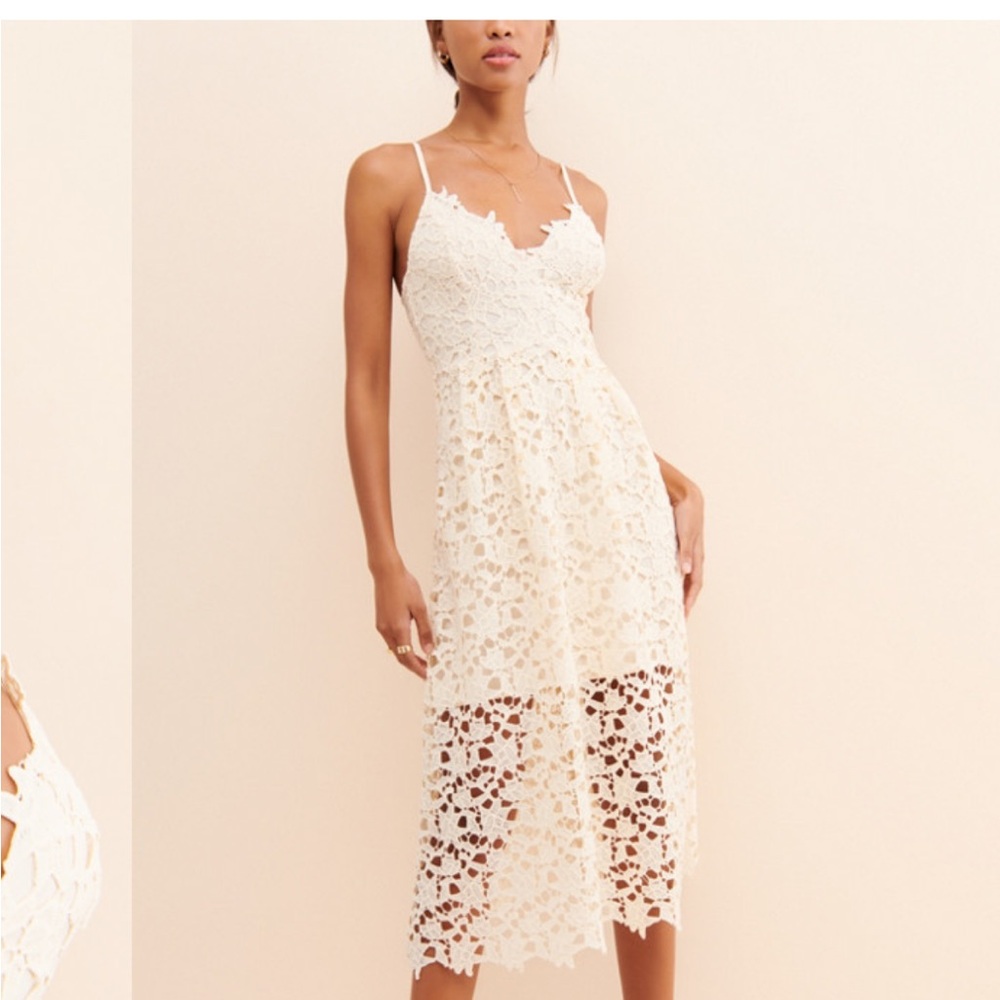 ASTR the Label white lace midi dress with spaghetti straps size M